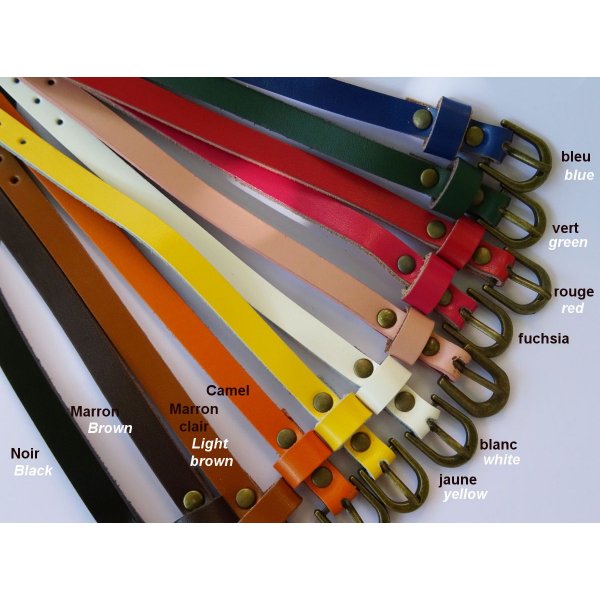 Indgraveret l&aelig;derarmb&aring;nd enkelt tur til personlig tilpasning blandet voksen barn