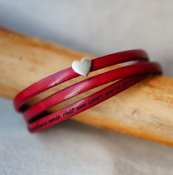 Tilpasseligt l&aelig;derarmb&aring;nd til kvinder, multi-turns, s&oslash;lv hjerte design