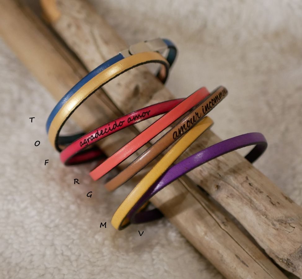 Tilpasset fint læderarmbånd til kvinder, der kan tilpasses 