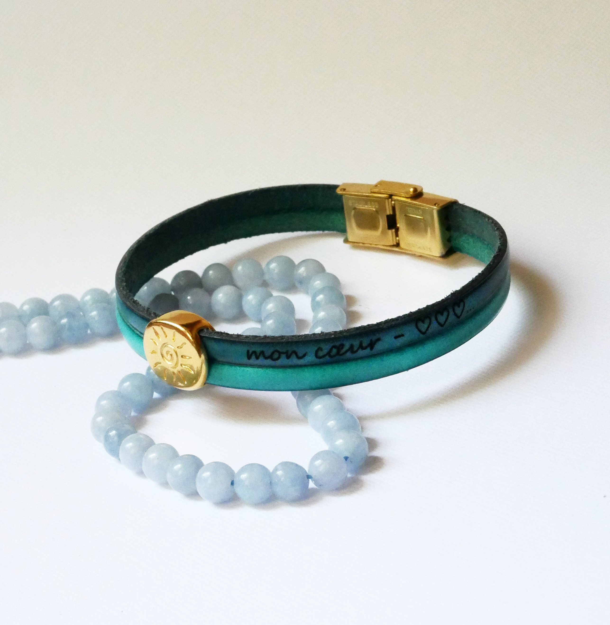 Soleil guldarmb&aring;nd p&aring; en duo af l&aelig;der til personligg&oslash;relse og indgravering