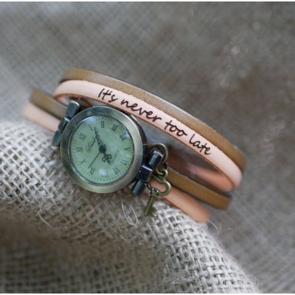 Tilpasseligt dobbelt tour l&aelig;derarmb&aring;ndsur duo af farver